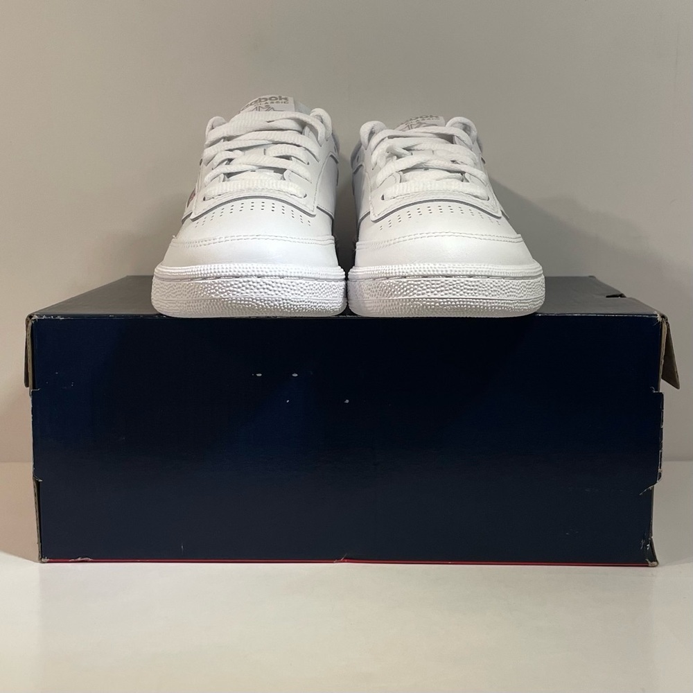 ☁️[BRAND NEW] REEBOK CLUB C 85 WHITE GREY WOMENS SHOES SIZE 6 LOW TOP SNEAKERS☁️ - Picture 4 of 8